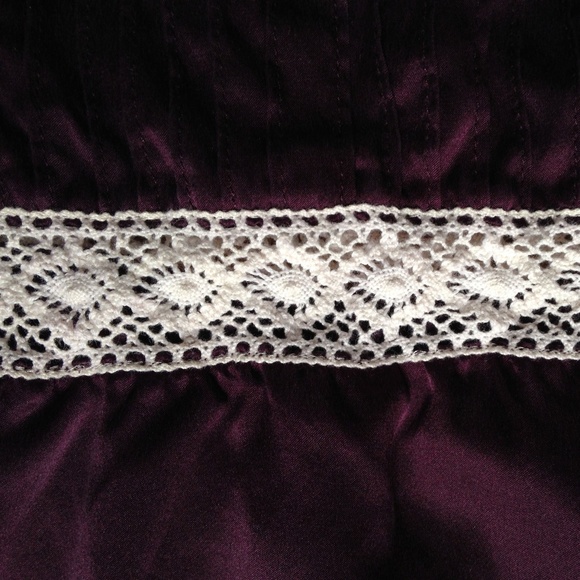 New York Company Cami Burgundy 100% Silk Lace Trim - Picture 5 of 8